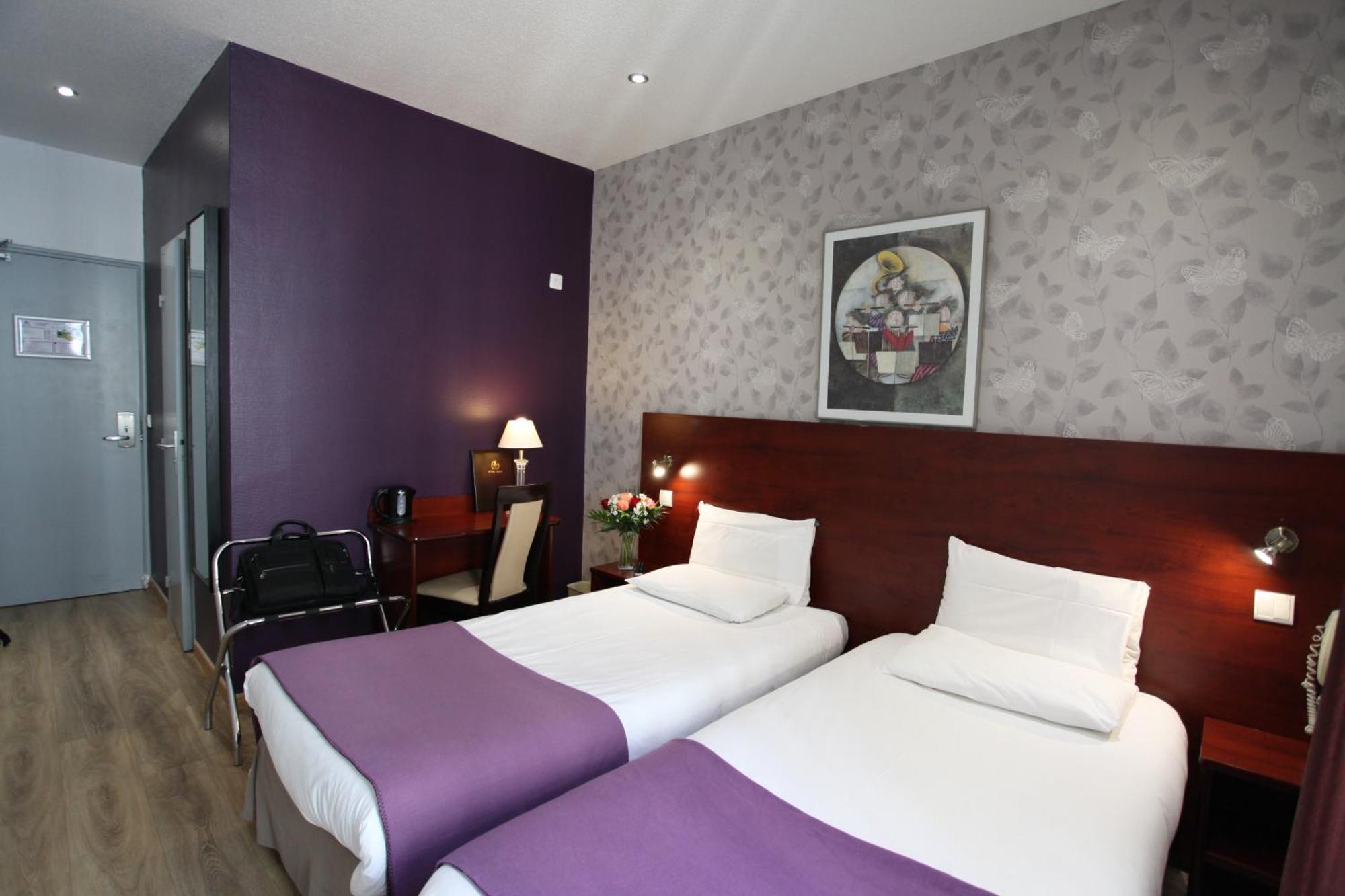 Twin Room